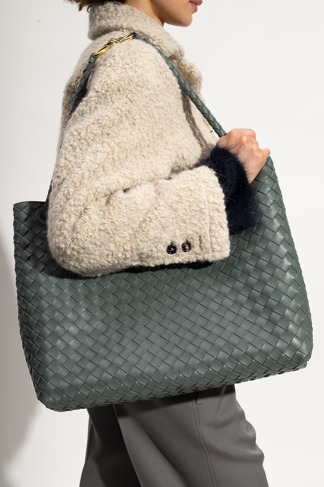 【関税込み】Bottega Veneta グレー Andiamo ベルト 値下げ！BOTTEGA VENETA ベルト グレー 90or95cm - メルカリ